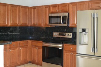 22418 SW 94th Path in Cutler Bay, FL - Building Photo - Building Photo