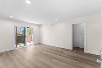 8990 19th St in Rancho Cucamonga, CA - Building Photo - Building Photo