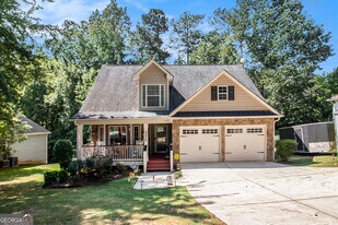 4079 Essex Dr in Villa Rica, GA - Building Photo