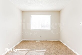 3390 Windsor Ln in Joliet, IL - Building Photo - Building Photo