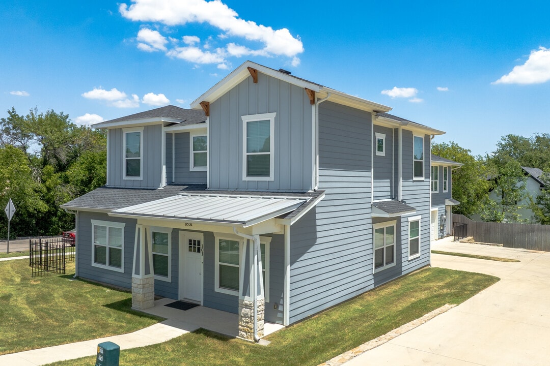CDI Crow, LLC in Denton, TX - Building Photo