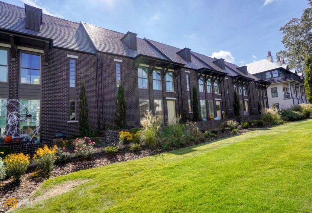 160 Glasgow Ln in Fayetteville, GA - Building Photo