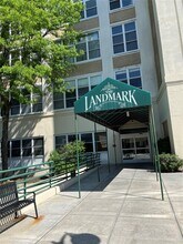 1 Landmark Sq in Port Chester, NY - Building Photo - Building Photo