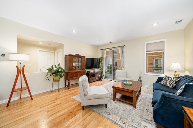 456 9th St in Hoboken, NJ - Building Photo - Building Photo