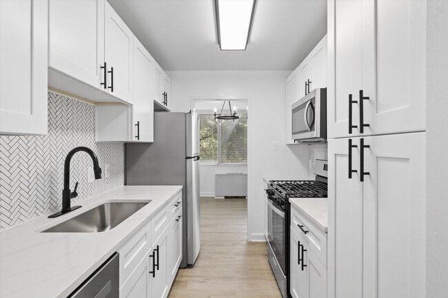 property at 301 N Beauregard St