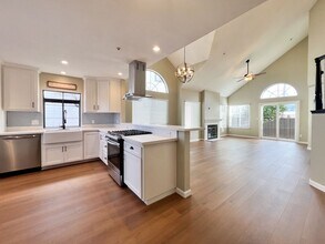 14 Valley W Cir in Napa, CA - Building Photo - Building Photo