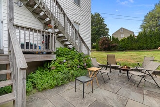 290 Buckingham St in Watertown, CT - Building Photo - Building Photo