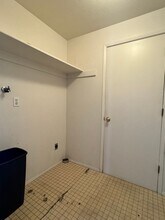 1003A S 17th Ave in Yakima, WA - Building Photo - Building Photo