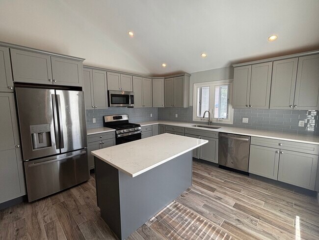 47 Dighton St in Boston, MA - Building Photo - Building Photo