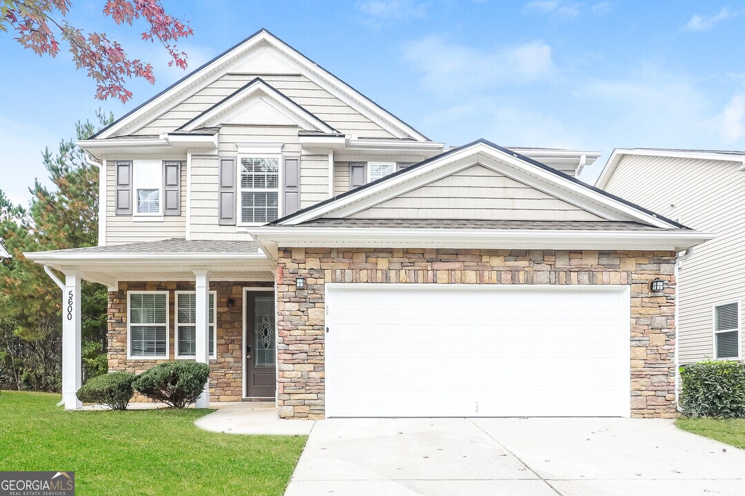 5600 Sable Way in Atlanta, GA - Building Photo