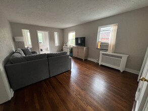 3870 Beechwood Blvd in Pittsburgh, PA - Building Photo - Building Photo