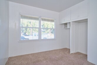 116 E Orchard St in Santa Maria, CA - Building Photo - Building Photo