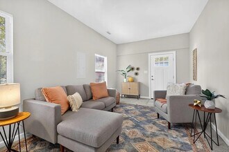 830 Westwood Ave in Hampton, VA - Building Photo - Building Photo