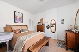 902 Park Ave in Hoboken, NJ - Building Photo - Building Photo