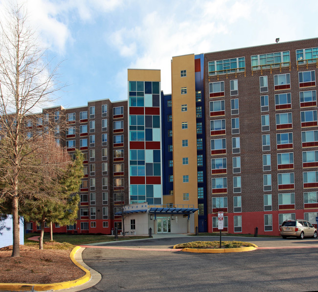 Edgewood Terrace/The View Senior Apartments in Washington, DC - Building Photo - Building Photo