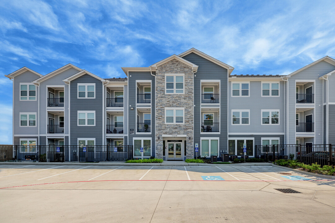 Aria at Steepleway in Houston, TX - Foto de edificio