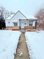 8431 Rosemont Ave in Detroit, MI - Building Photo