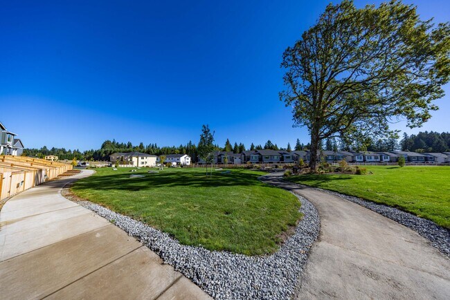 18413 NE 43rd Pl in Vancouver, WA - Building Photo - Building Photo