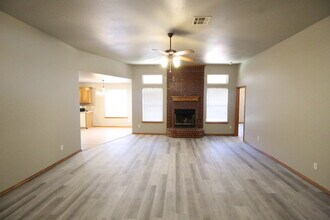 620 Eastview Dr in Yukon, OK - Building Photo - Building Photo