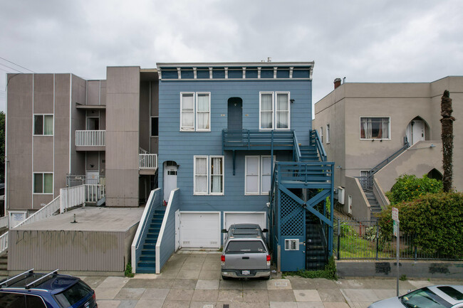 988-992 Capp St in San Francisco, CA - Foto de edificio - Building Photo