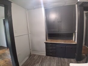 503.5 N Collett St in Danville, IL - Building Photo - Building Photo