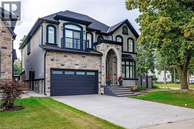 4 Lockman Dr in Hamilton, ON - Building Photo - Building Photo