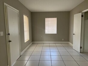 ACS 716 LLC in Fort Lauderdale, FL - Foto de edificio - Building Photo