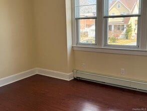 30-16 154th St in Queens, NY - Building Photo - Building Photo