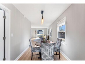 2910 Vernon Ave S in Minneapolis, MN - Building Photo - Building Photo