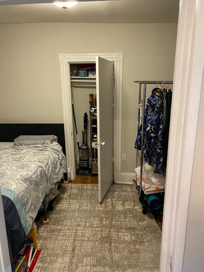 45 Saint Stephen St, Unit 8