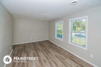 2215 Fairway Cir SW in Atlanta, GA - Building Photo - Building Photo