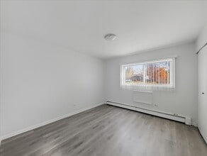 600 McKinley Ave in Mundelein, IL - Building Photo - Building Photo