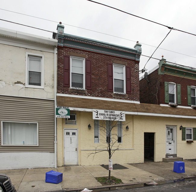 4822 Longshore Ave in Philadelphia, PA - Building Photo - Building Photo