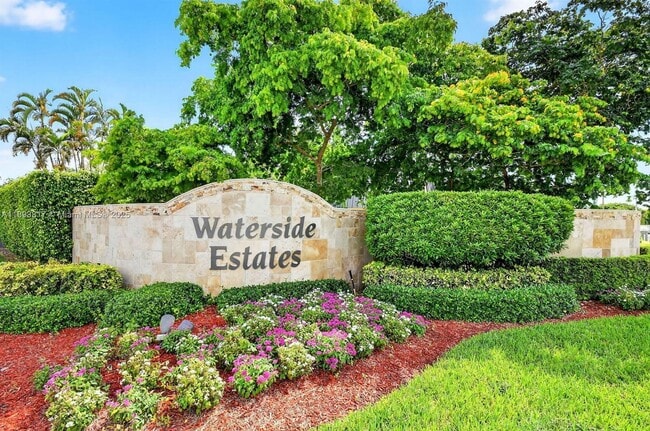 property at 2368 Waterside Dr