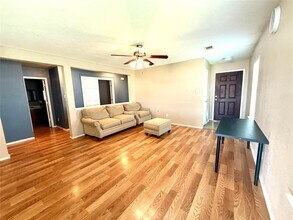 15327 Harris Canyon Ln in Cypress, TX - Building Photo - Building Photo
