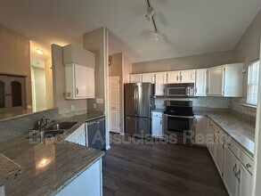 3512 Cherry Hill Dr in Greensboro, NC - Building Photo - Building Photo