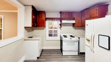 825 13th Ct in Phenix City, AL - Building Photo - Building Photo