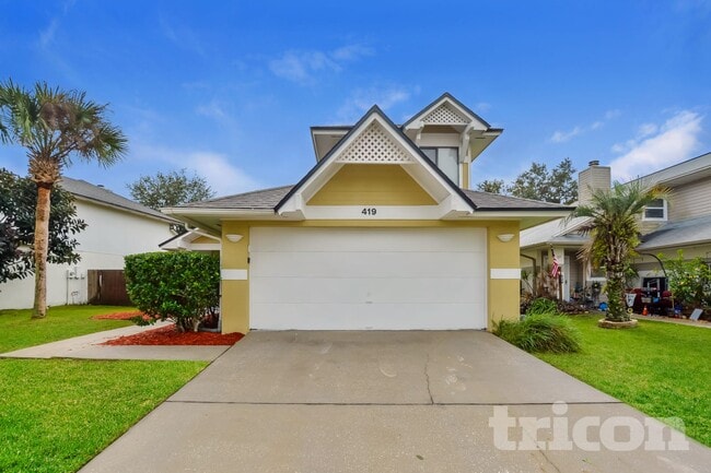 419 E Springtree Way