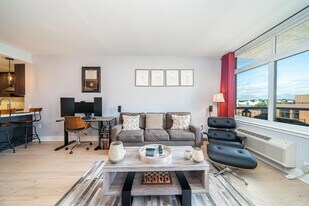 1400 Hudson St in Hoboken, NJ - Building Photo