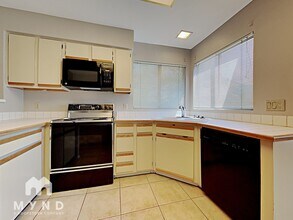 101 N 7th St in Phoenix, AZ - Foto de edificio - Building Photo