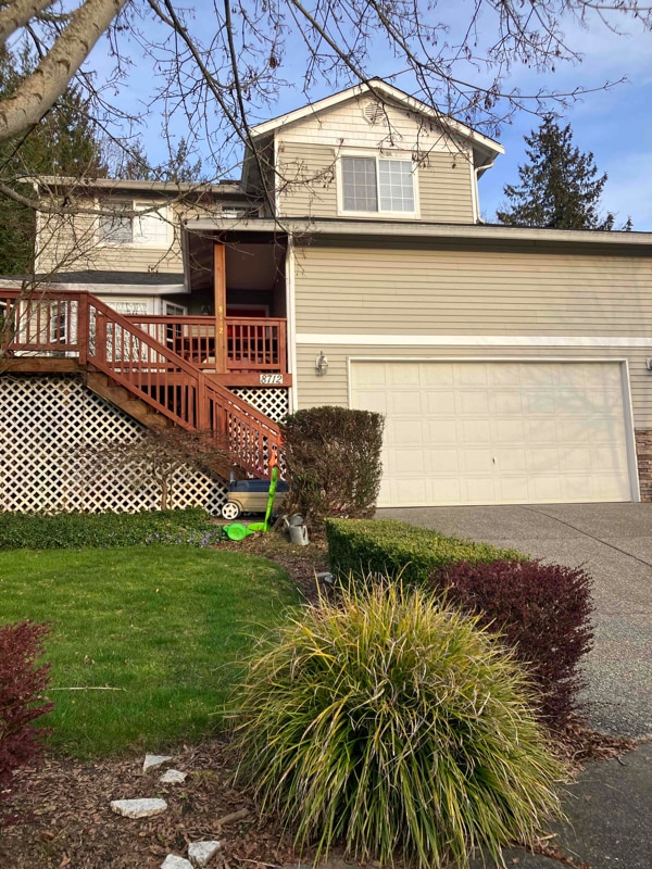 property at 8712 75th Dr NE