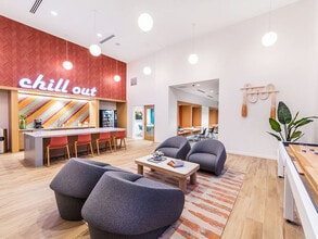 Embark Apartments in Fremont, CA - Foto de edificio - Building Photo