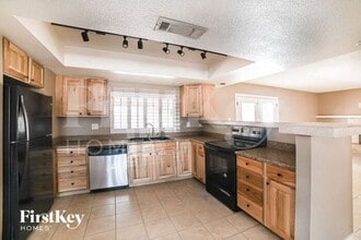 12849 N 36th Dr in Phoenix, AZ - Building Photo - Building Photo