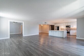 6502 N Central Ave in Phoenix, AZ - Building Photo - Building Photo