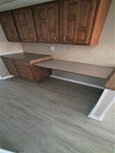 9724 White Ash Rd in Dallas, TX - Building Photo - Building Photo