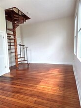 32 Farewell St in Newport, RI - Building Photo - Building Photo