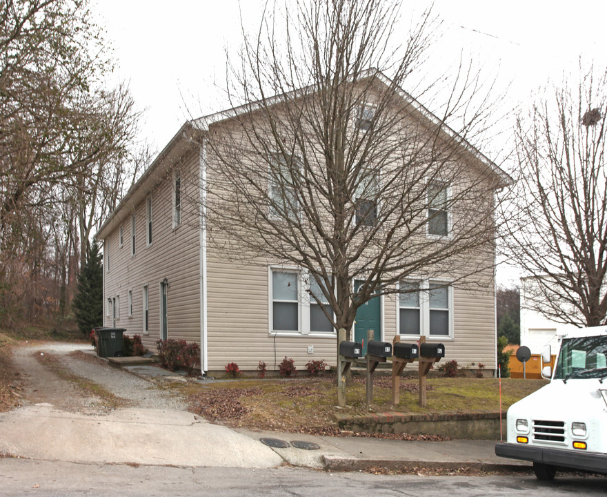 417 Guilford Ave in Greensboro, NC - Foto de edificio