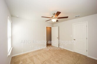 17 Camellia Dr in Fairburn, GA - Building Photo - Building Photo