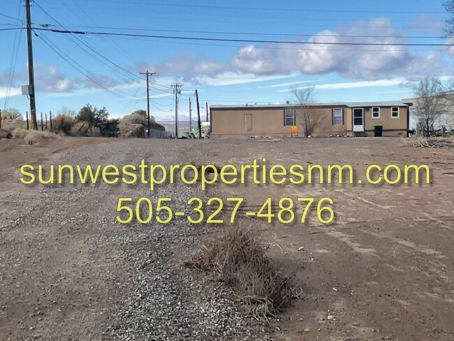 907 Sategna Ln in Bloomfield, NM - Building Photo - Building Photo