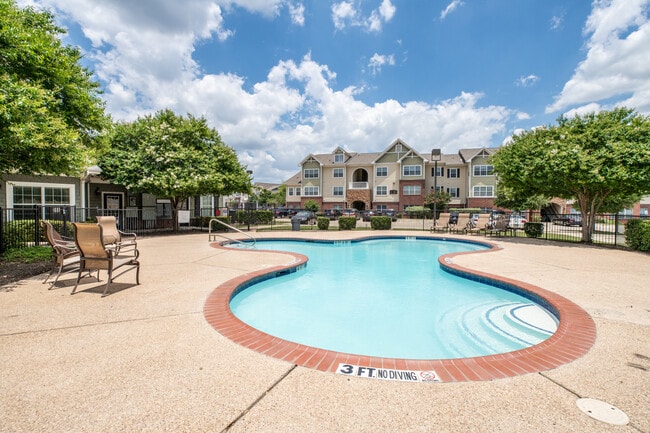 River Valley in Austin, TX - Foto de edificio - Building Photo